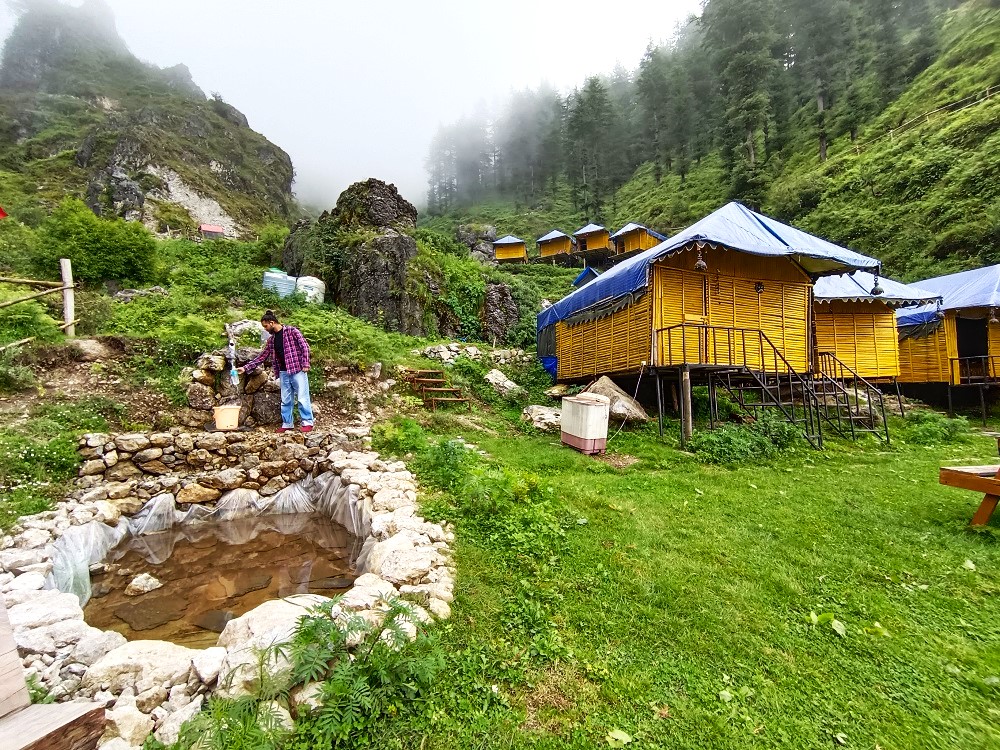 Hotels in Chakrata